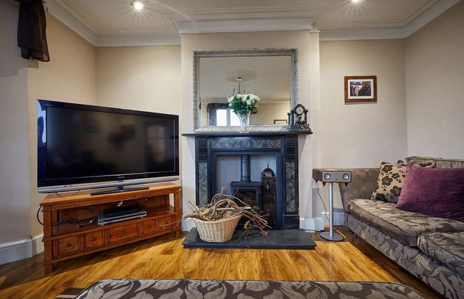 Host Stay The View Old Coastguard Cottage - Photo 25