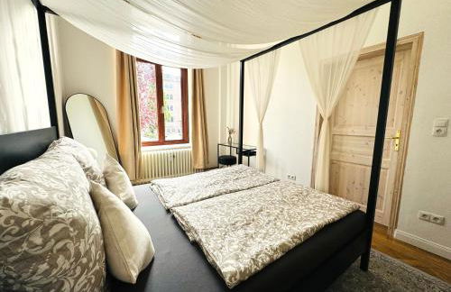 SuperHosts ZENTRUM - Parkplatz - BADEWANNE - Netflix - KAFFEE - Foto 15