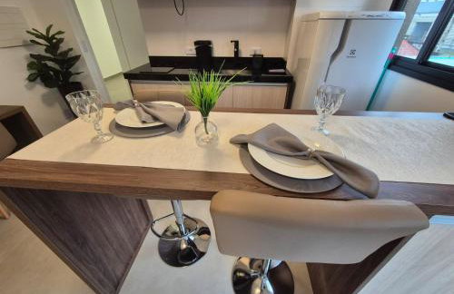 Studio Novo e completo perto da PUC - Foto 12