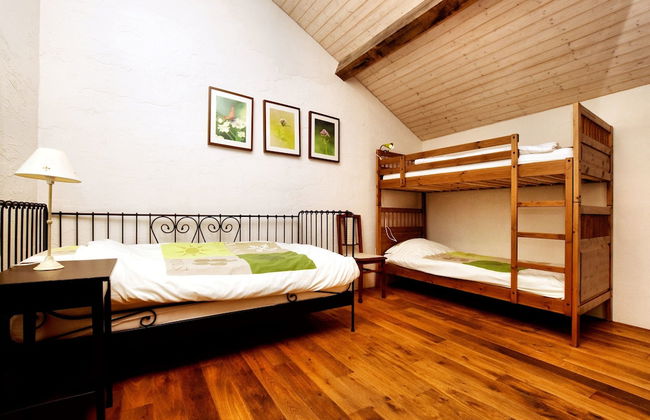 Forest-edge Stay, Burtonville - Photo 13