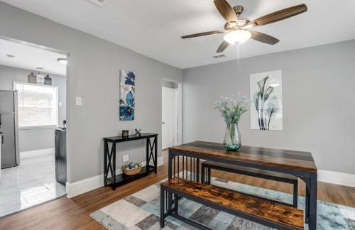 Comfy Modern and Cozy Queen Beds Free Parking - Foto 18