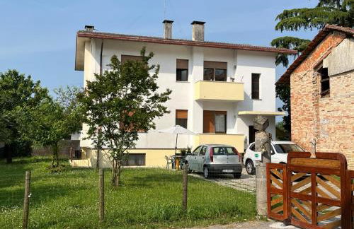 Casa Feletto con parco verde vicino uscita autostrada e fiera - Foto 16