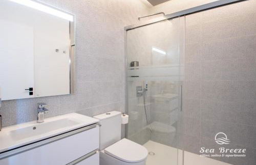 Sea Breeze Suites - Photo 26