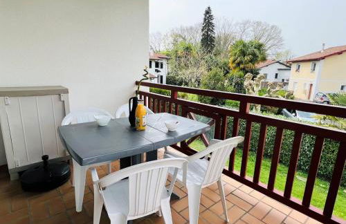 T1 avec balcon à Cambo-les-Bains, parking inclus, 2 couchages - FR-1-495-16 - Foto 9