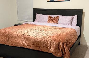 Classic 3bedrooms 2Bath - Photo 1