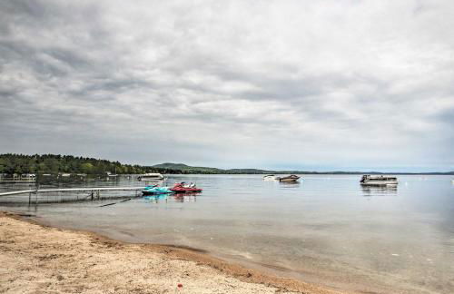 Sebago Lake Cottage with Patio and Beach Access! - Foto 23