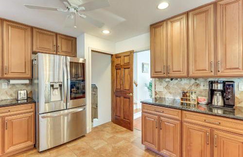 Family Fun in Scotch Plains! Home with Game Room - Foto 11