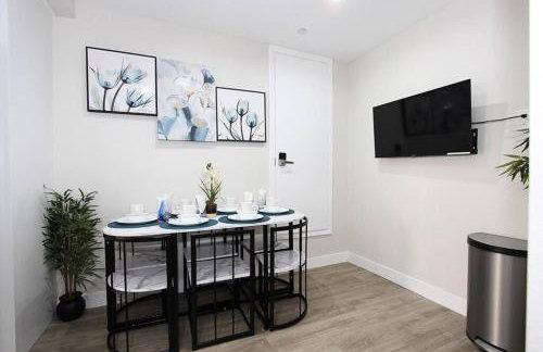 NEW! 2-Bedroom Fontana Guest House close to Kaiser Permanente - Photo 4