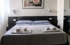 Appartamento incantevole con parcheggio gratuito - Photo 42