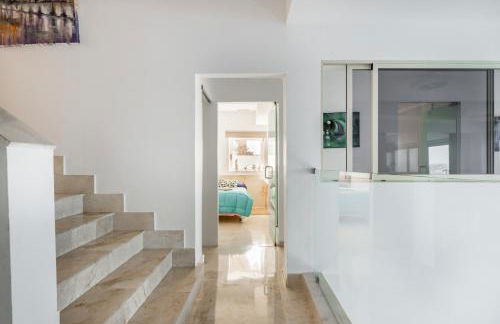 Exclusive Seafront Villa,Private Pool,Gym,BBQ - Foto 13