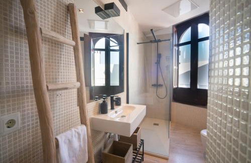 EXCLUSIVE TRIPLEX WITH PRIVATE TERRACE - Photo 33