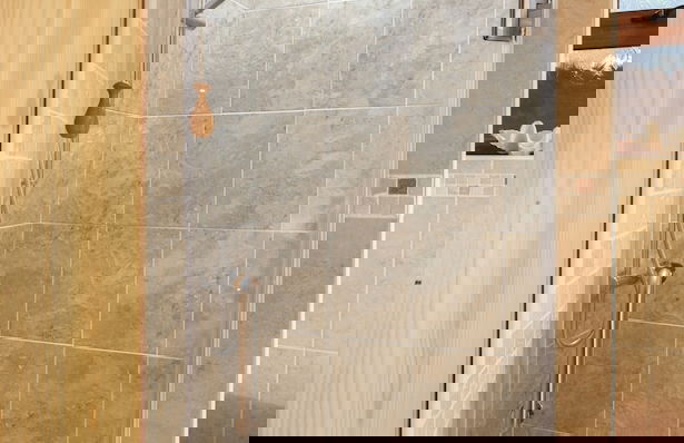 Porthole Log Cabin - Foto 10