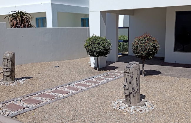 Relax in Style at Ndigo Blue, Langebaan's Coziest Holiday Home - Foto 21