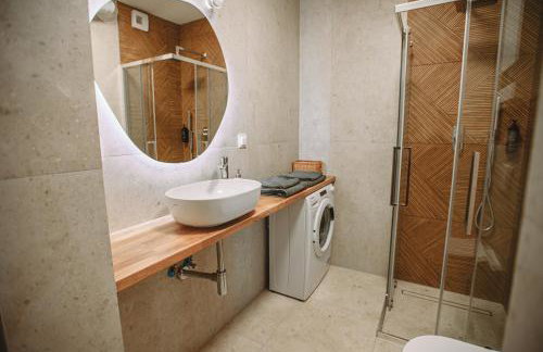 Modern Luxury Apartment & Parking - Foto 13