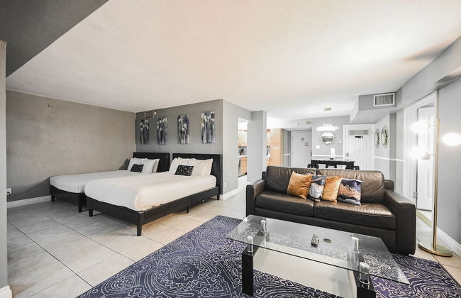 StripViewSuites at Jockey Club - Foto 44