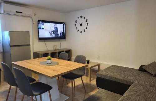 Apartman Pepa Murter - Foto 3