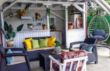 Menƴ's Azure Escape - Foto 30