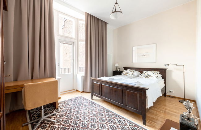 2ndhomes Deluxe 2BR Apt w Sauna&Balcony - Foto 10