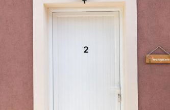 Lorraine's Cottage Style Studios, shared swimming pool and bbq only for guests at Simotata village - Photo 48