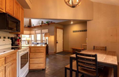 Rustic Camping Cabin near the Royal Gorge in Salida, Colorado - Foto 10