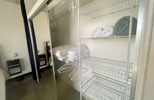 Beautiful Spacious Loft 2 Bedrooms 2 Full Baths 2 car Garage in Downtown - Foto 49