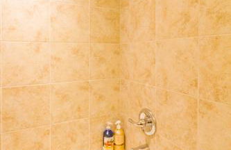 Tropical Studios at Marine Surf Waikiki - FREE PARKING - BEST LOCATION - FULL KITCHEN - SWIMMING POOL - Foto 44