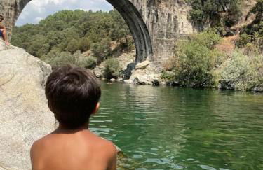 Casa Rural en Candeleda con piscina y un maravilloso jardín - Foto 28