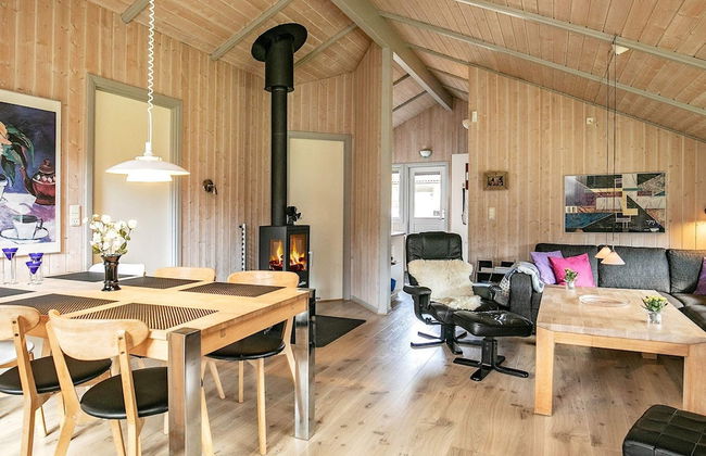 6 Person Holiday Home in Farso - Photo 4