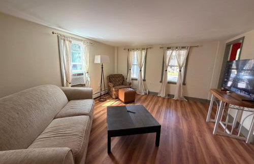 Spacious 4BR Summer Escape Queechy Lake Passes - Foto 31