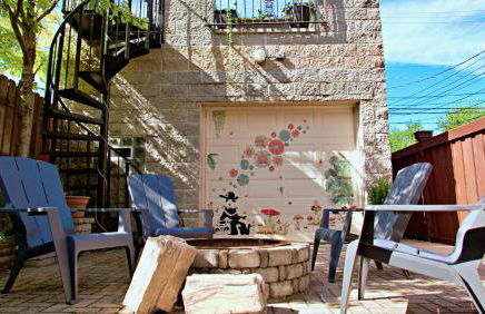 The Banksy-Free Parking -4 bedroom w King bed- Firepit Rooftop near United Center - Foto 7