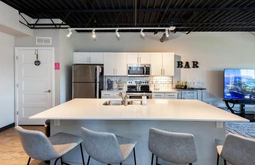 Cartier-Lux DT Unit-Skyline Views - Foto 24