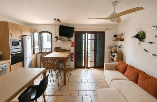 Apartamento con vistas al mar a 3 min de la playa - Foto 1