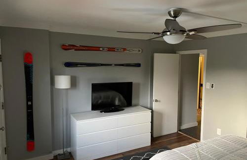 2 BR, 2 Bath Condo on the slopes with night skiing! - Foto 10