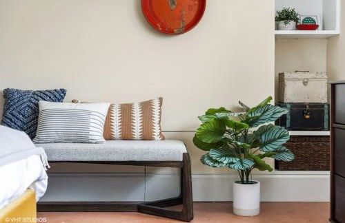 The White Owl by Juniper Holiday + Home - Foto 9