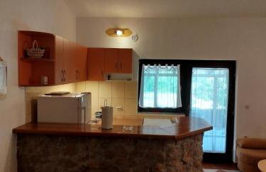 Studio apartman Hrast - Foto 10