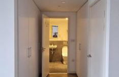 Modern High-Rise 1BR, Panoramic City Views - Foto 4