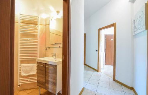 2 Bedroom Amazing Home In Sovramonte - Foto 24