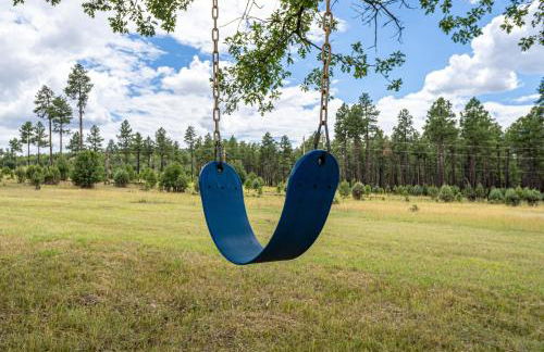 The Lodge Large Cabin, 17 Acres, Playground, Forest Access - Foto 59