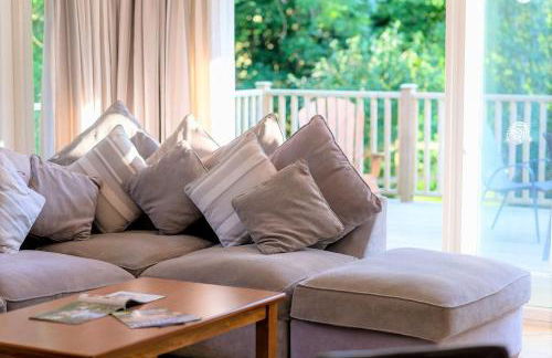 Trewhiddle Retreat V11 by Together Travel - Luxury 4-Bedroom Villa - Foto 9