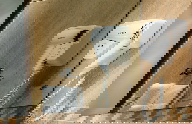 First Central Hotel Suites - Foto 53