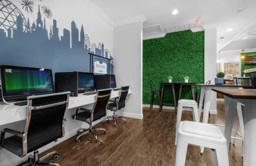 4 Bedroom Lucaya Village Townhouse by RedAwning - Foto 63