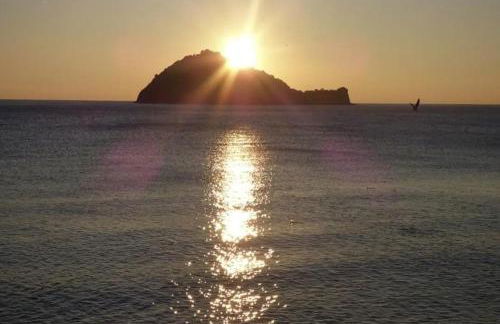 LargoDoria - ViaGenova, box auto privato incluso - Foto 45