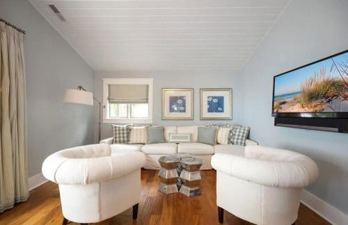 Sunset Shores Sanctuary by Juniper Holiday + Home - Photo 32