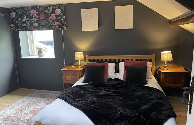 Stunning 2-bedroomed Cottage - Foto 5