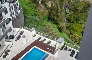 Art House Madeira I - Foto 1