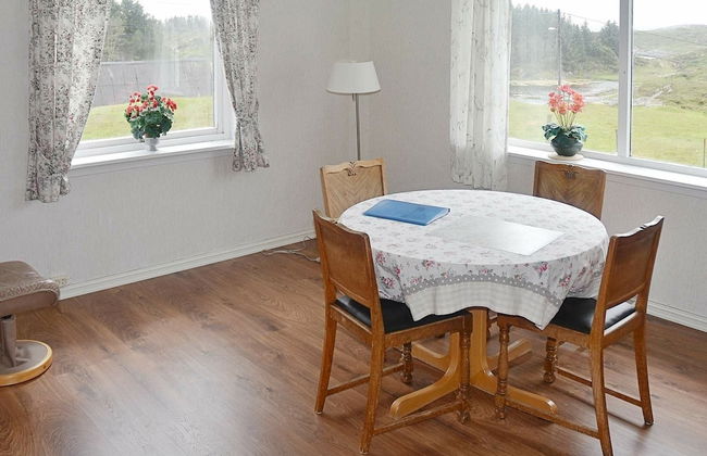 6 Person Holiday Home in Bakkasund - Foto 15