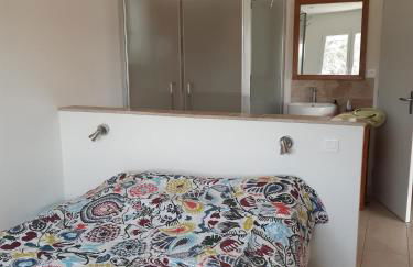 studio and large, beautiful pool - Foto 6