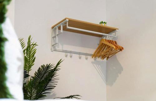 Convenient 2BR Stay on Gladstone Street Near Transport - Photo 26