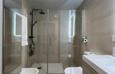 Marina Coastal Bliss Málaga centro - Photo 21