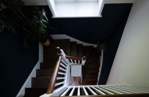 Parea Living - Spacious North London House with Big Garden - Foto 26